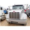 Image 2 : 2015 PETERBILT 337 Service / Mechanic Truck