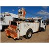 Image 3 : 2001 INTERNATIONAL 4900 Service / Mechanic Truck
