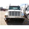 Image 5 : 2001 INTERNATIONAL 4900 Service / Mechanic Truck