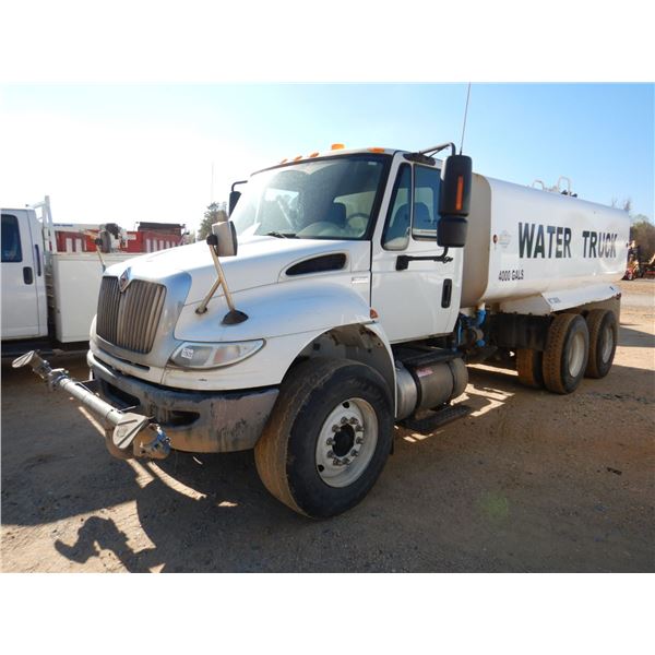 2011 INTERNATIONAL 4400 DURASTAR Water Truck
