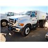 Image 1 : 2013 FORD F750 XL Water Truck