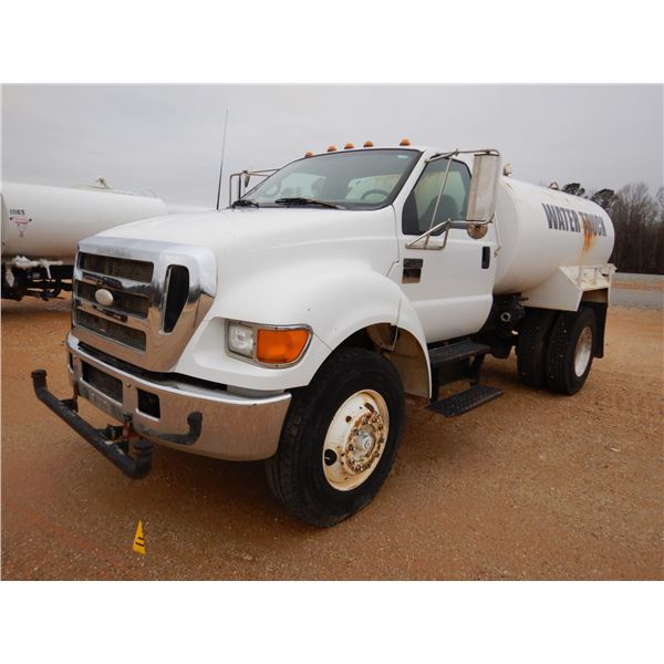2006 FORD F750 Water Truck