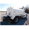 Image 3 : 2008 INTERNATIONAL 4300 Water Truck