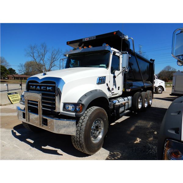 2021 MACK GR64F Dump Truck