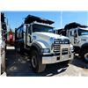 Image 4 : 2021 MACK GR64F Dump Truck
