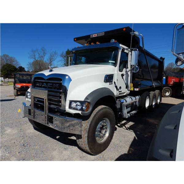 2021 MACK GR64F Dump Truck