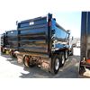Image 3 : 2021 MACK GR64F Dump Truck