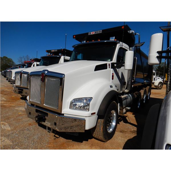 2021 KENWORTH T880 Dump Truck
