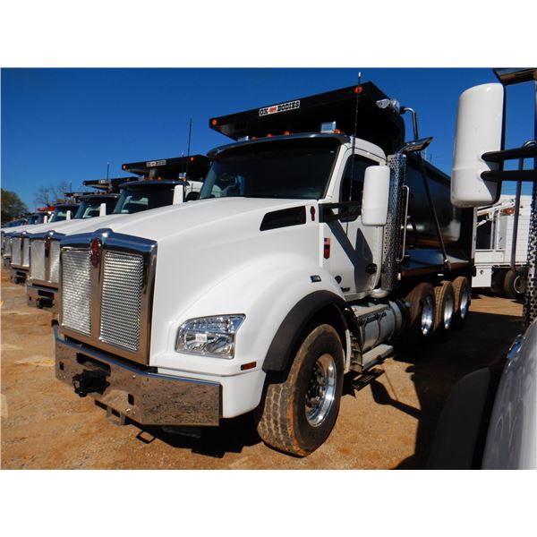 2021 KENWORTH T880 Dump Truck