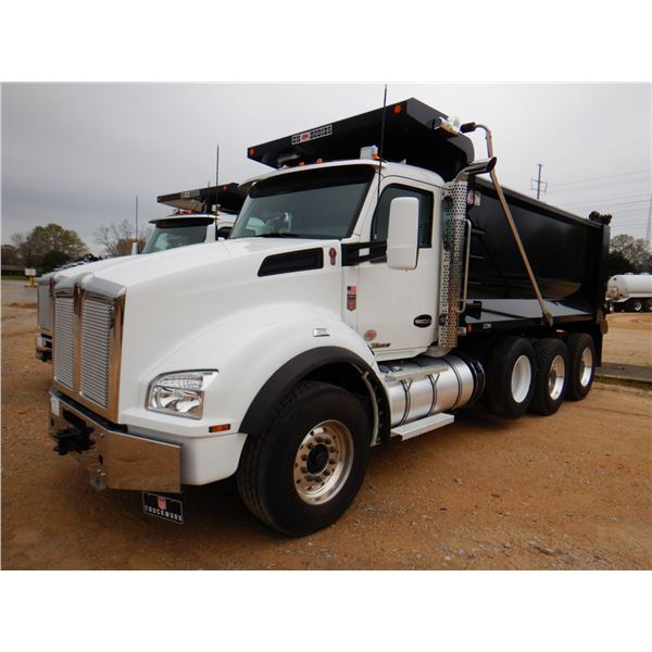 2021 KENWORTH T880 Dump Truck