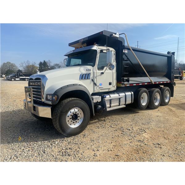 2021 MACK GR64F Dump Truck