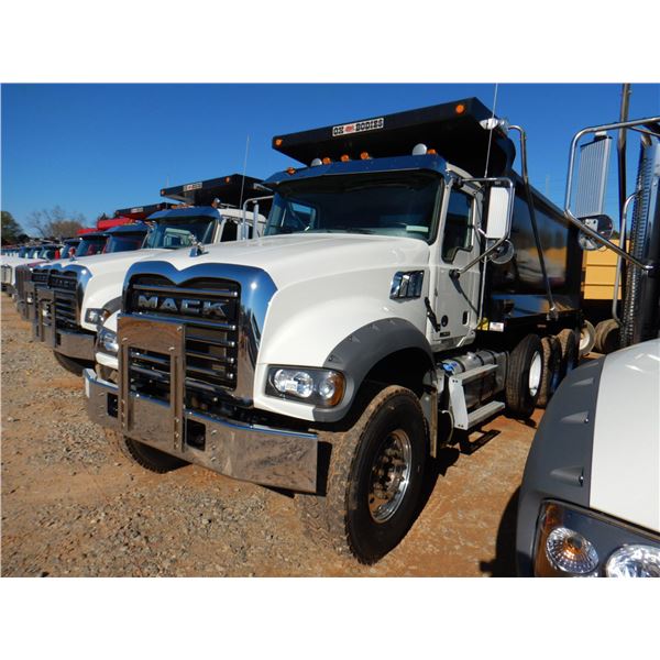 2021 MACK GR64F Dump Truck