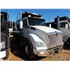 Image 4 : 2021 KENWORTH T880 Dump Truck