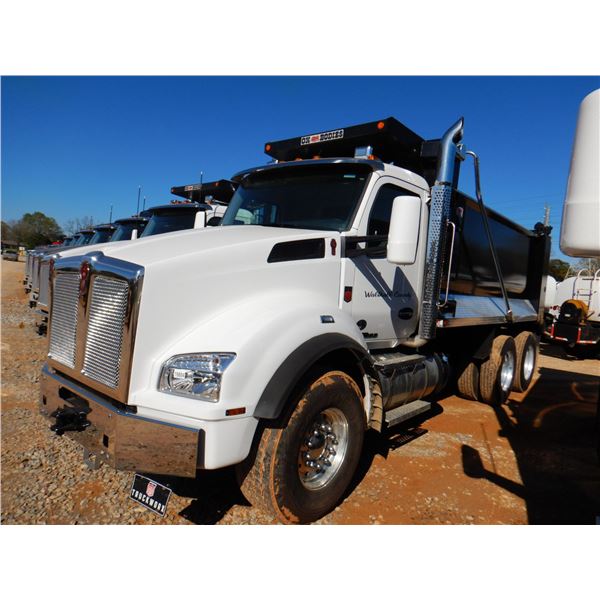 2021 KENWORTH T880 Dump Truck