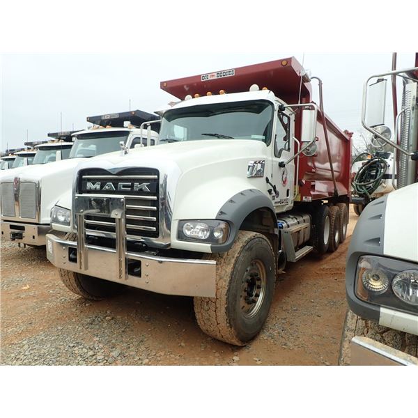 2021 MACK GR64F Dump Truck