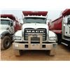Image 2 : 2021 MACK GR64F Dump Truck