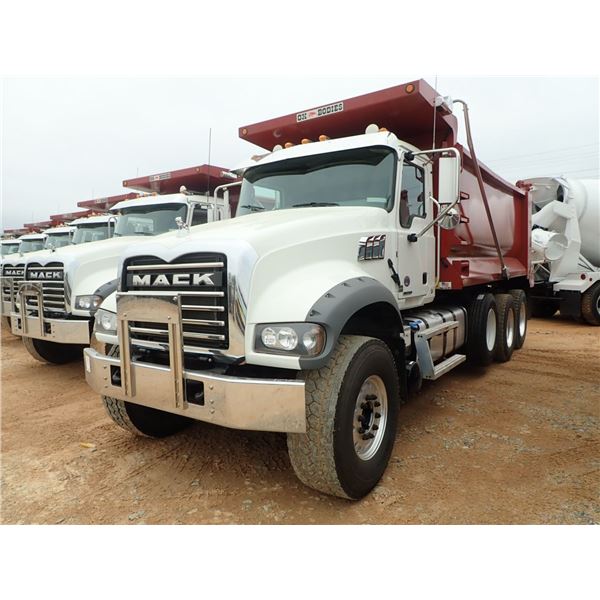 2021 MACK GR64F Dump Truck