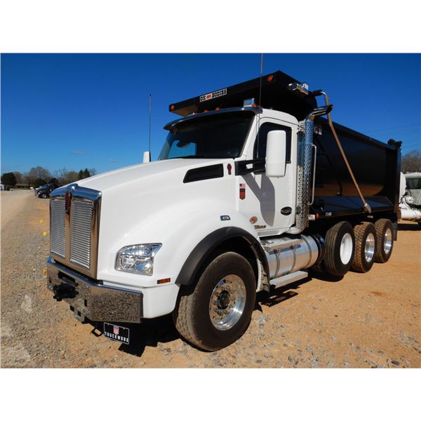 2021 KENWORTH T880 Dump Truck