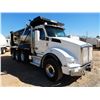 Image 4 : 2021 KENWORTH T880 Dump Truck