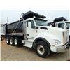 Image 3 : 2021 KENWORTH T880 Dump Truck
