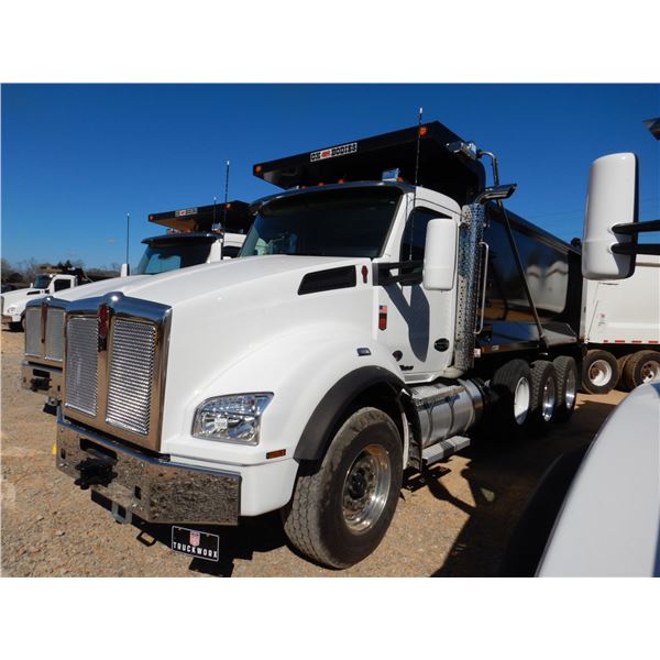 2021 KENWORTH T880 Dump Truck