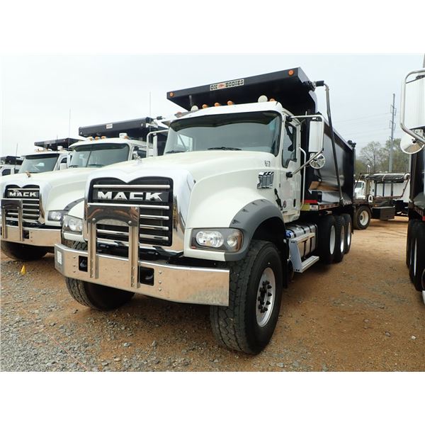 2021 MACK GR64F Dump Truck