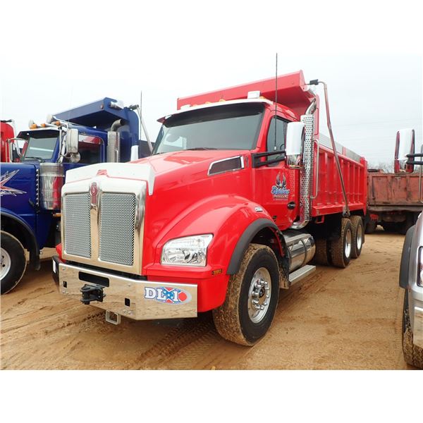 2021 KENWORTH T880 Dump Truck