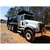 Image 4 : 2020 MACK GR64F Dump Truck
