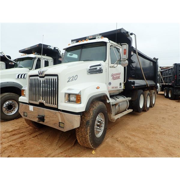 2020 WESTERN STAR 4700SF Dump Truck