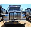 Image 2 : 2016 WESTERN STAR 4700SF Dump Truck
