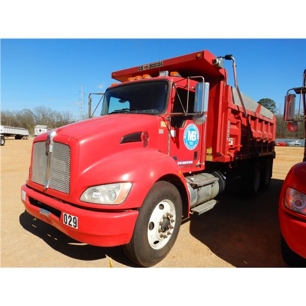 2016 KENWORTH T370 Dump Truck