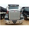 Image 2 : 2014 KENWORTH T800 Dump Truck