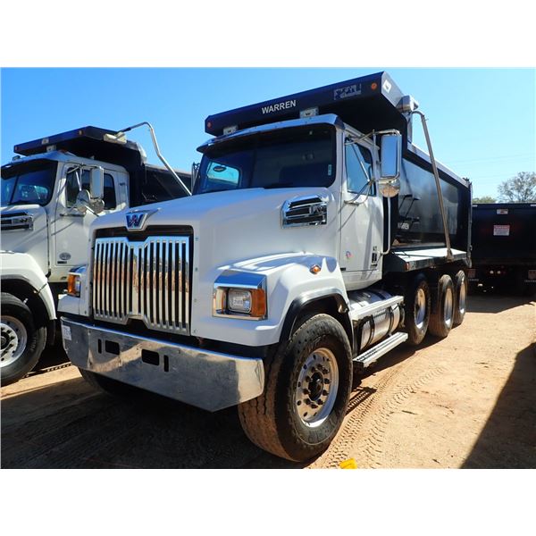2015 WESTERN STAR 4700 SF Dump Truck