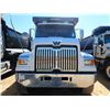 Image 2 : 2015 WESTERN STAR 4700 SF Dump Truck