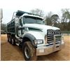 Image 3 : 2014 MACK GU713 Dump Truck