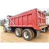 Image 8 : 2004 INTERNATIONAL 7500 Dump Truck