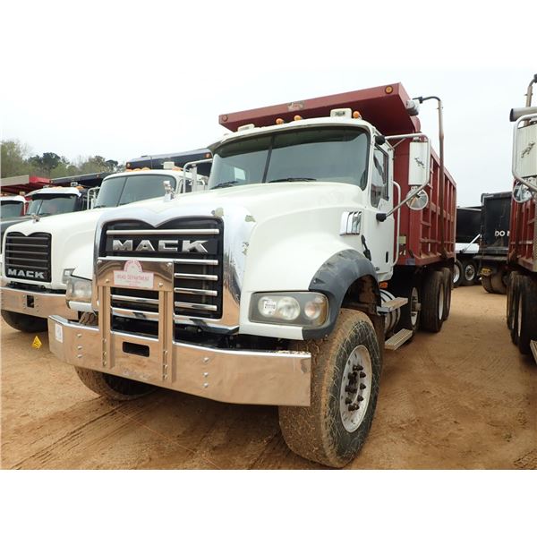 2007 MACK CTP713 Dump Truck