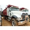 Image 3 : 2007 MACK CTP713 Dump Truck
