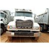 Image 2 : 2007 MACK CV713 Dump Truck
