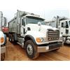 Image 3 : 2007 MACK CV713 Dump Truck