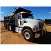 Image 4 : 2007 MACK CV713 Dump Truck