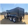Image 2 : 2007 MACK CV713 Dump Truck