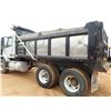 Image 8 : 2007 VOLVO VHD Dump Truck