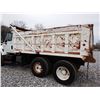 Image 10 : 2003 INTERNATIONAL 7400 Dump Truck