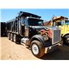 Image 4 : 2000 FREIGHTLINER FLD Dump Truck