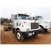 Image 3 : 2001 PETERBILT 330 Cab and Chassis Truck