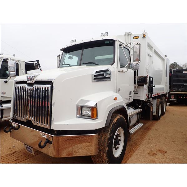 2018 WESTERN STAR 4700SB Garbage / Sanitation Truck