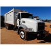 Image 5 : 2016 MACK GU533 Garbage / Sanitation Truck