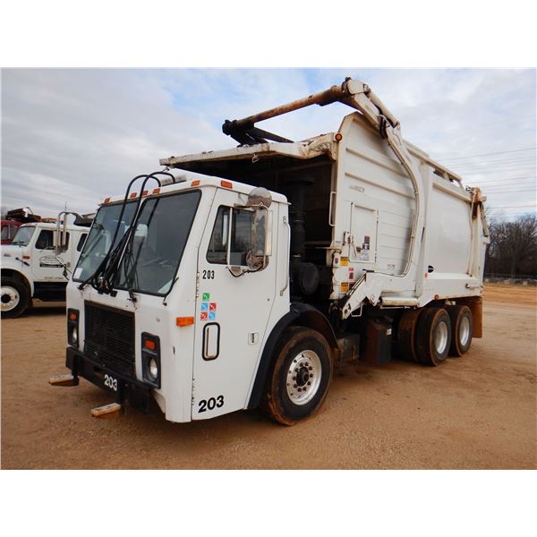 2005 MACK LE613 Garbage / Sanitation Truck