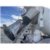 Image 10 : 2015 MACK GU713 Concrete Mixer / Pump Truck